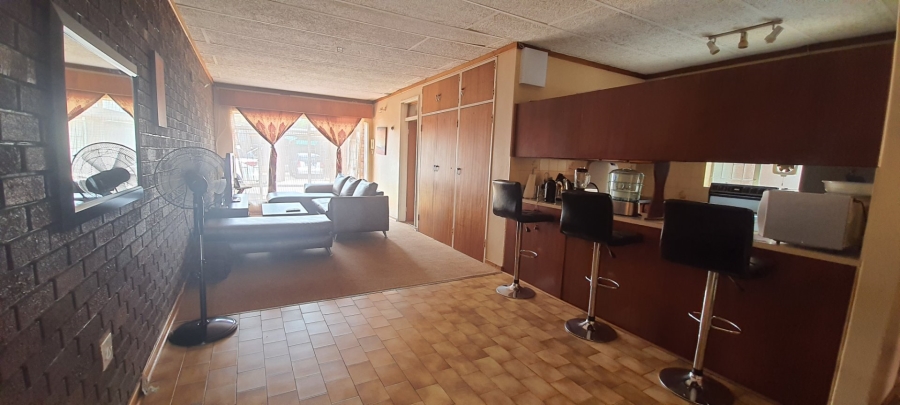 3 Bedroom Property for Sale in La Hoff North West